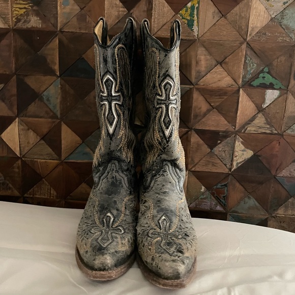 Women’s boots - Picture 2 of 4